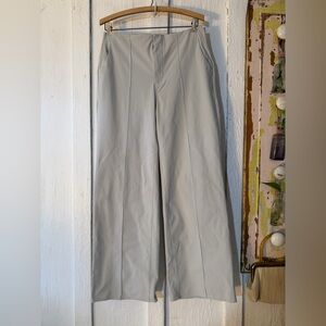 Vuori Women's Meta Wideleg Pants:Size Medium